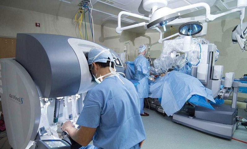 cirurgia robótica avança no país
