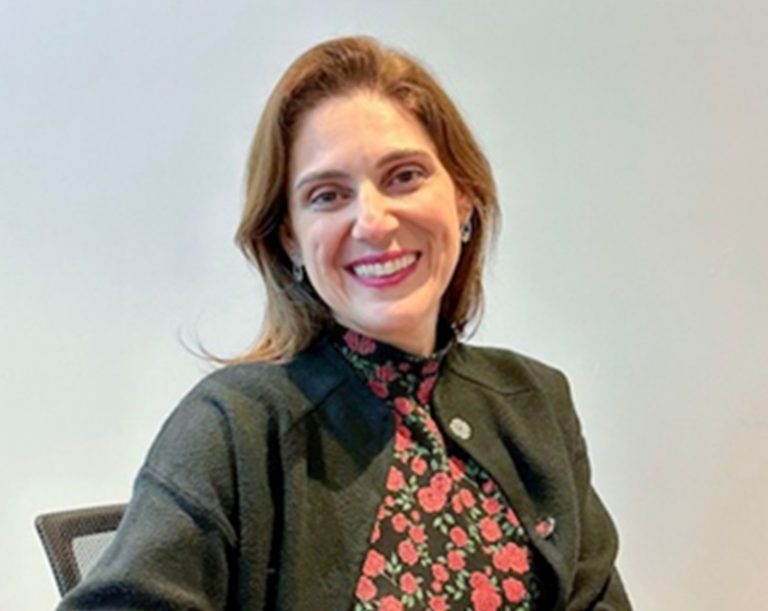 Verônica Favaro
