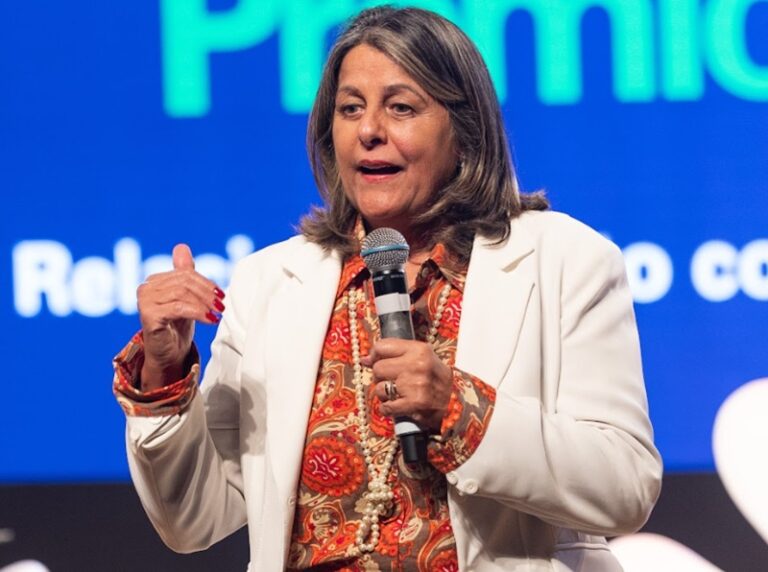 Ana Maria Monteiro, CEO do Grupo Am3, faz palestra sobre felicidade no Congresso do PrêmioABT